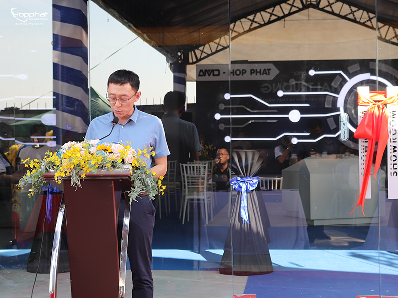 Ông Liu Baoying, Tổng Giám Đốc AMD phát biểu